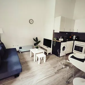 Centro Aeropuerto Apartamento